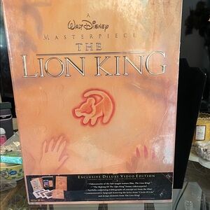 Disney The Lion King Masterpiece Edition - Orange and Black